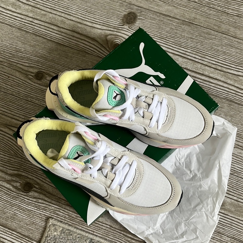 Puma sneakers